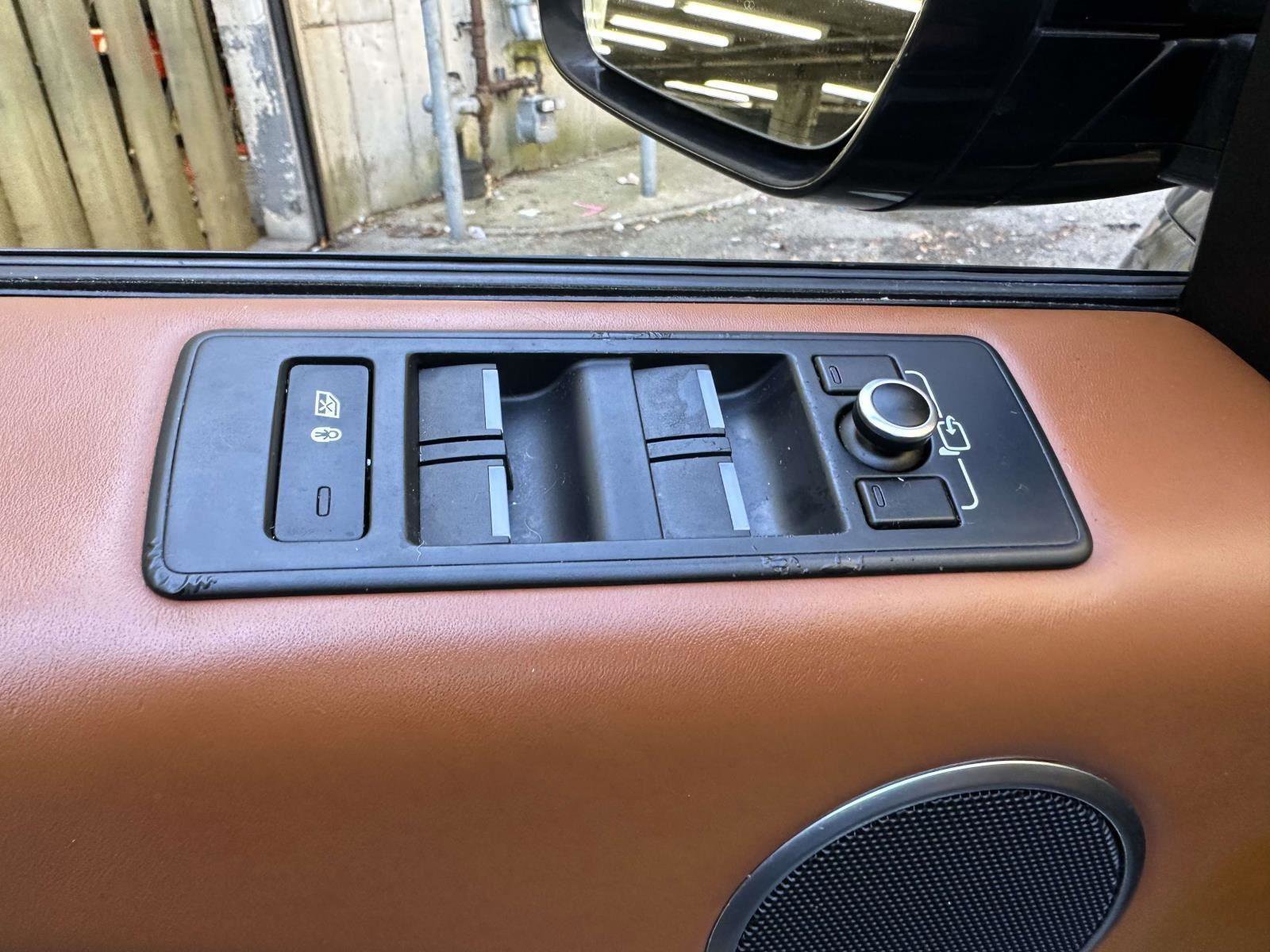 Used 2016 Land Rover Range Rover Sport Autobiography image 20