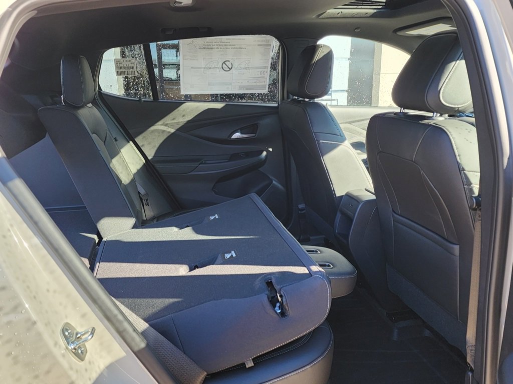 New 2026 Buick Envista Sport Touring w/ Studio Series image 42