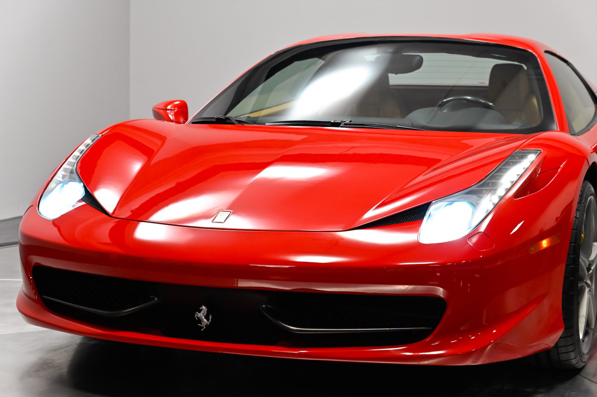 Used 2013 Ferrari 458 Spider RWD image 53