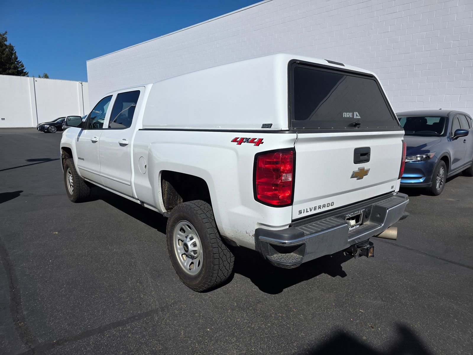 Used 2019 Chevrolet Silverado 2500 LT AWD/4WD image 7