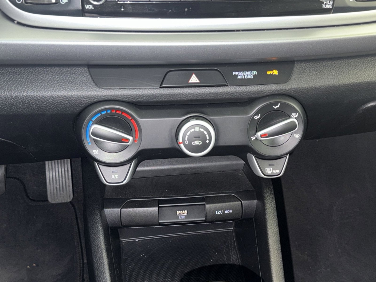 Used 2022 Kia Rio LX image 20