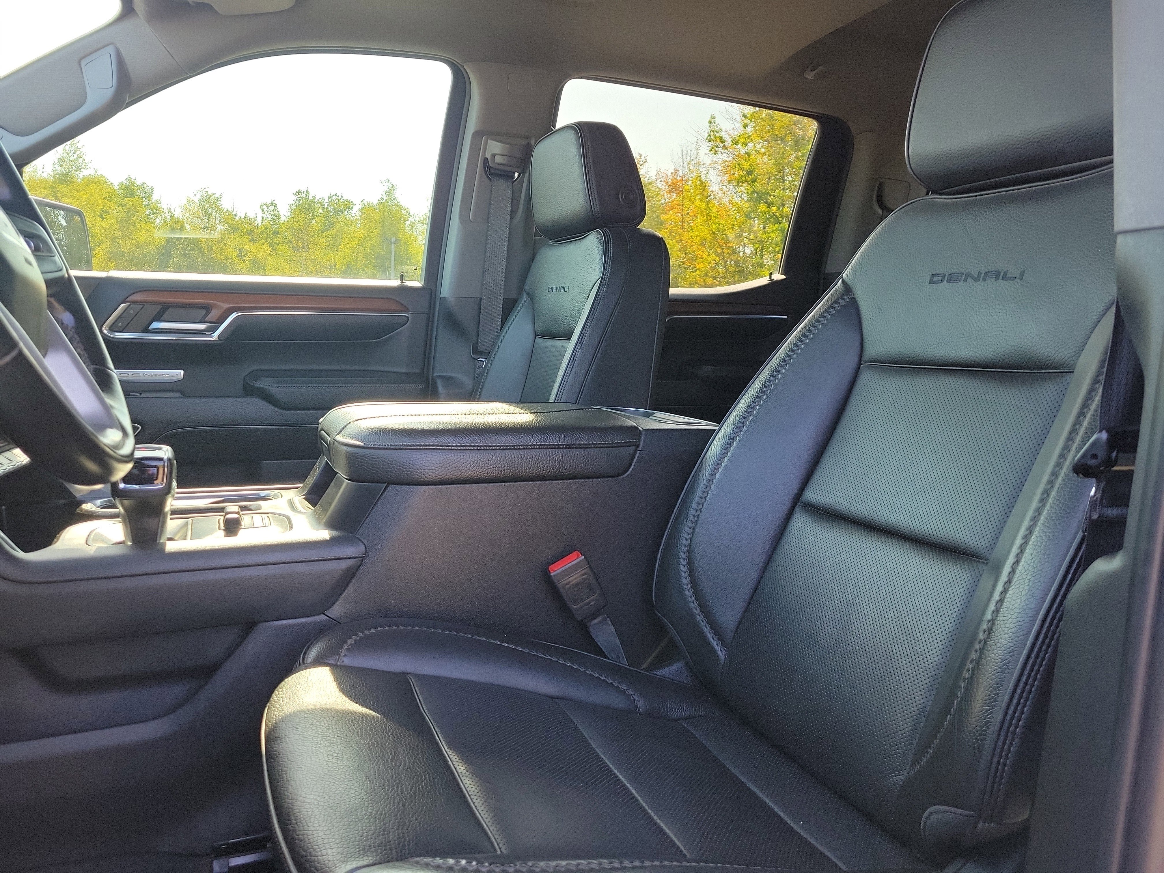 Used 2023 GMC Sierra 1500 Denali w/ Denali Reserve Package image 14