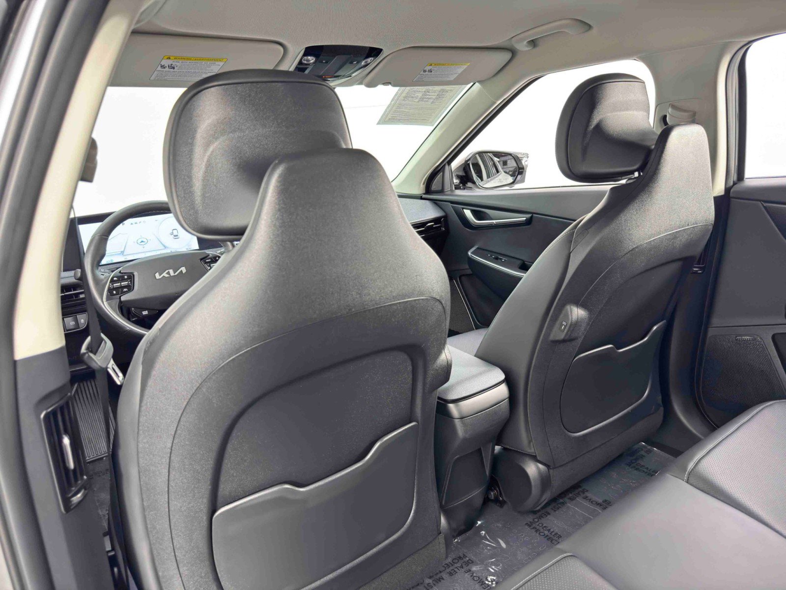 Used 2023 Kia EV6 Wind w/ Wind Technology Package AWD/4WD image 32