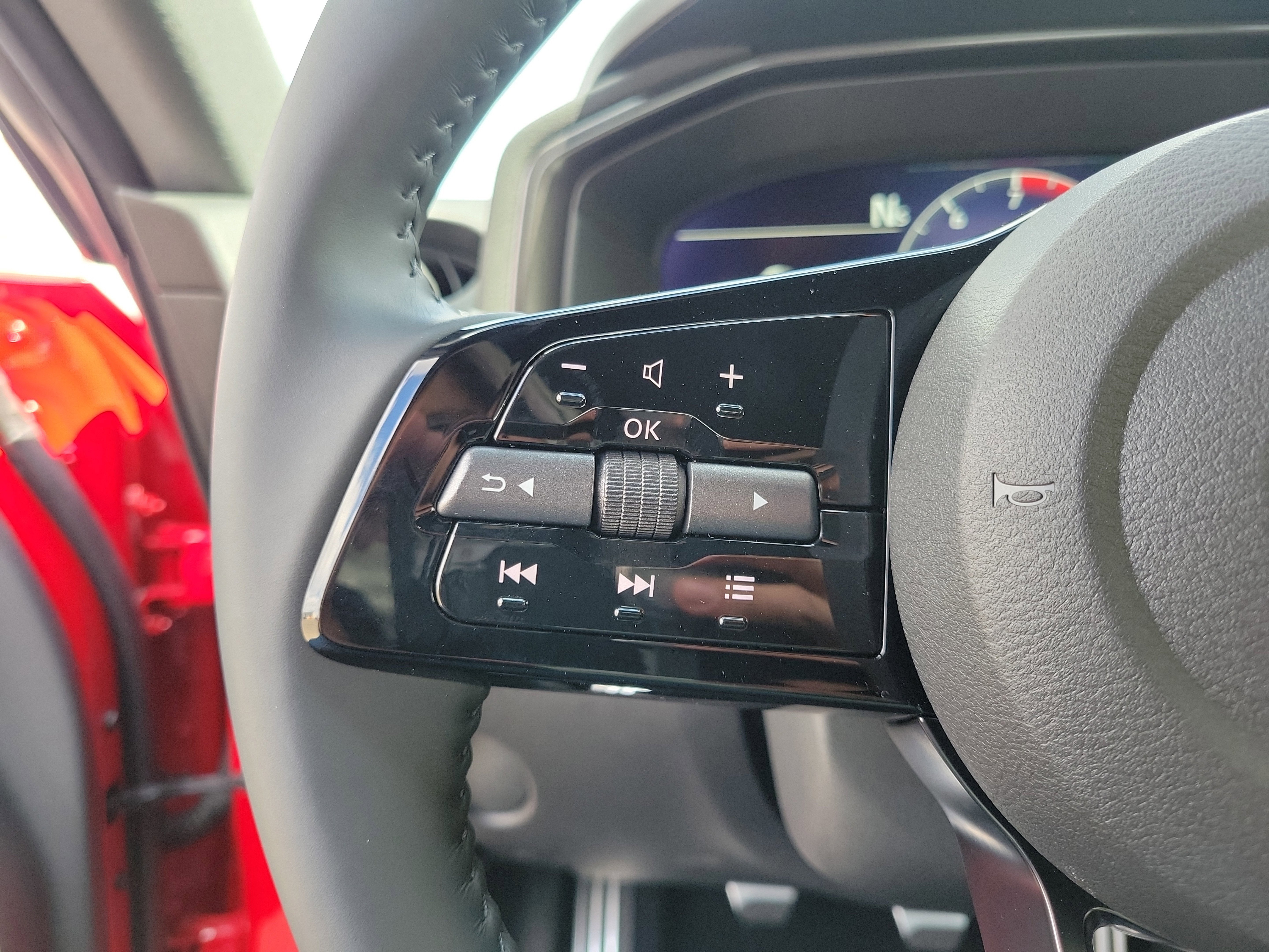 New 2025 Nissan Z Performance w/ Floor Mat Package image 18