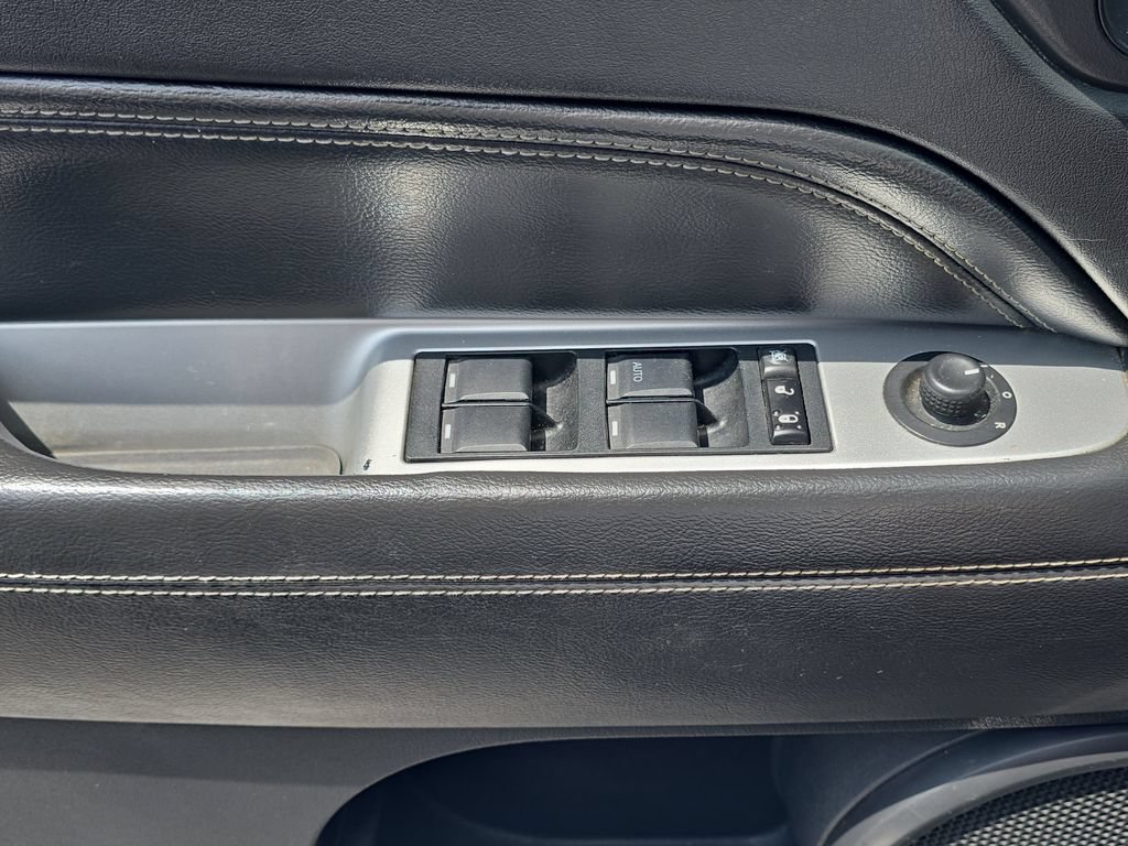 Used 2015 Jeep Compass 4WD image 26