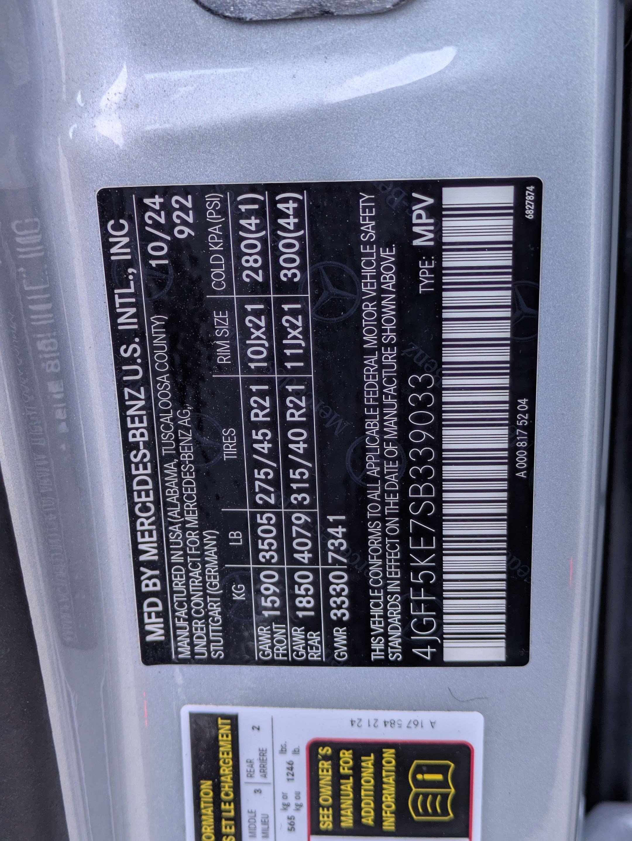 Used 2025 Mercedes-Benz GLS 450 4MATIC image 34