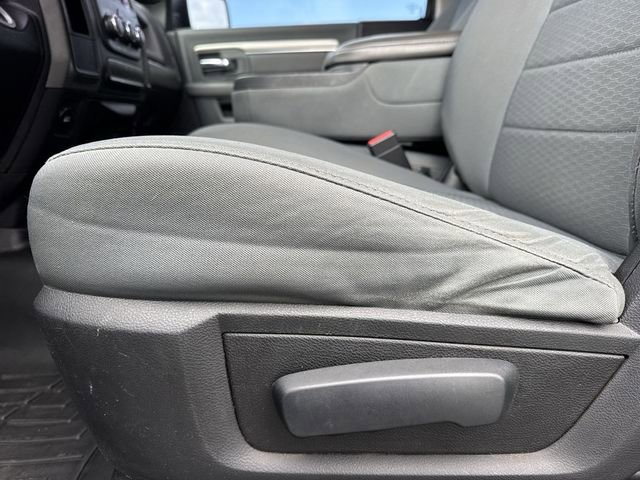 Used 2014 RAM 1500 Express image 10