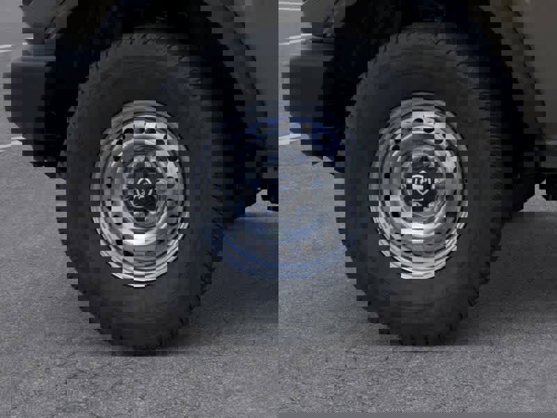 New 2025 Ford Bronco 4-Door image 21