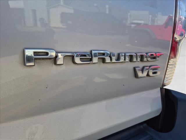 Used 2010 Toyota Tacoma PreRunner RWD image 11