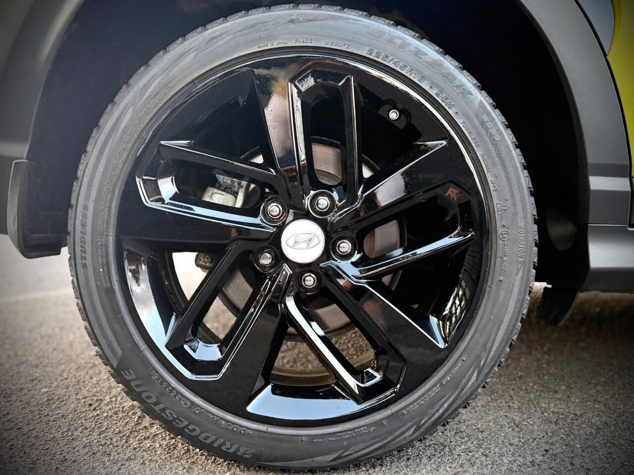 Used 2019 Hyundai Kona Ultimate AWD/4WD image 17