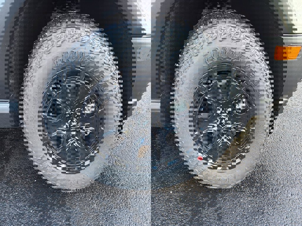 New 2025 Ford Bronco Sport Outer Banks w/ Sasquatch Outer Banks Package image 11