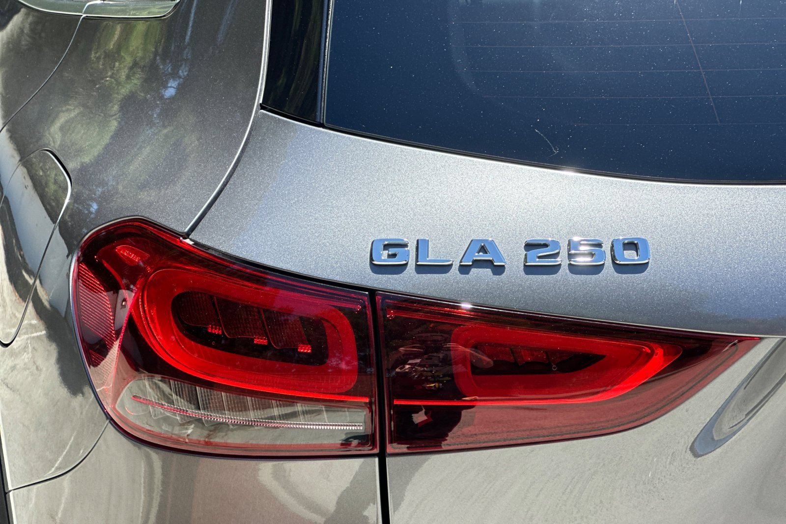 Certified 2021 Mercedes-Benz GLA 250 image 37