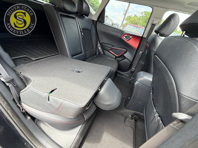 Used 2020 Kia Soul GT-Line Turbo FWD image 20