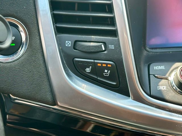 Used 2015 Chevrolet SS RWD image 28