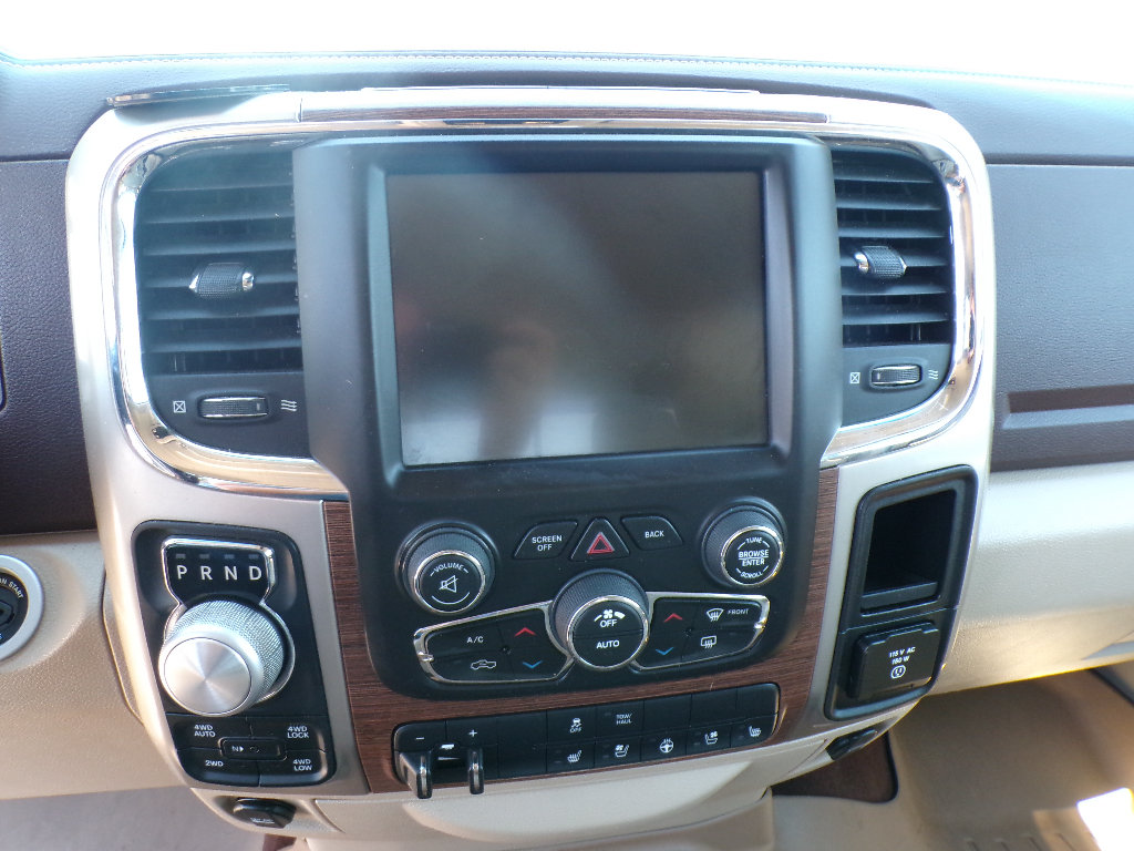 Used 2016 RAM 1500 Laramie w/ Protection Group AWD/4WD image 19