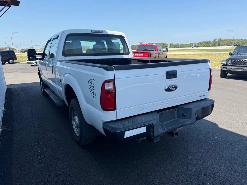 Used 2016 Ford F250 XL w/ Power Equipment Group AWD/4WD image 6