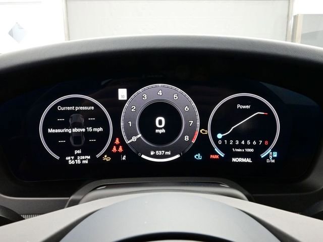 Certified 2025 Porsche 911 Carrera S RWD image 9