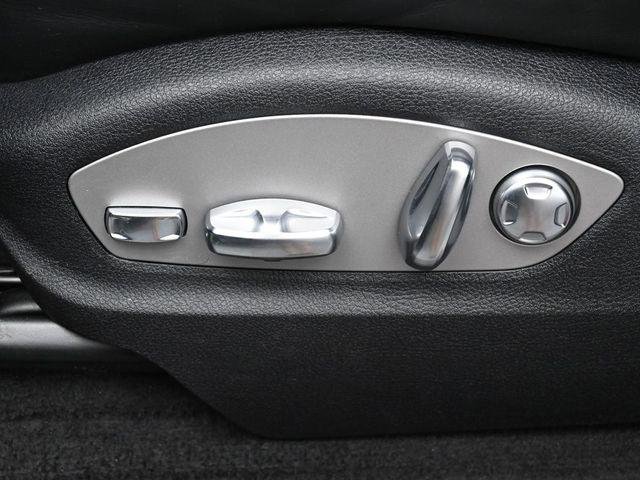 Used 2023 Porsche Macan GTS image 10