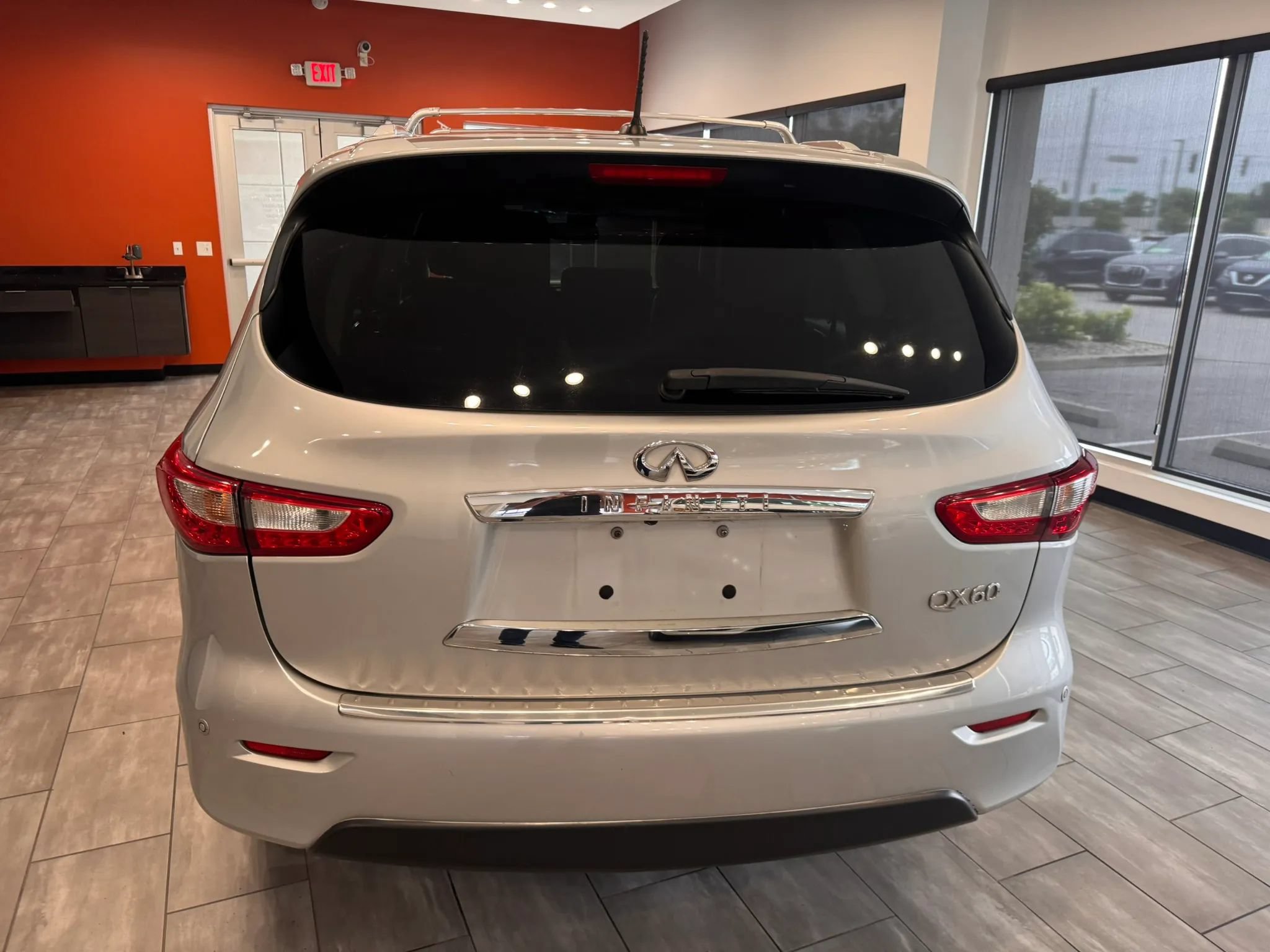 Used 2015 INFINITI QX60 Luxe w/ Premium Plus Package AWD/4WD image 10