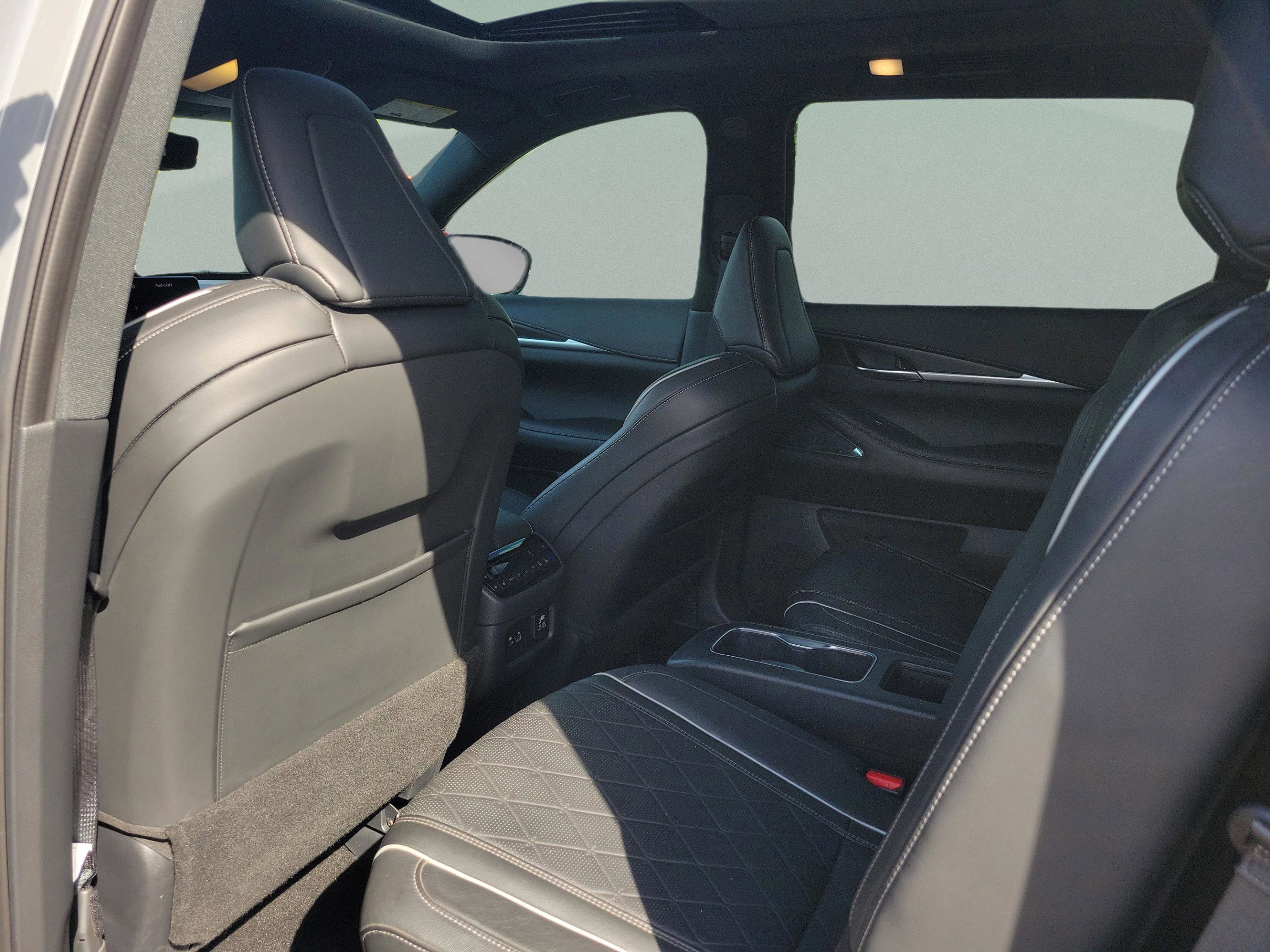 Certified 2025 INFINITI QX60 Autograph w/ Cargo Package AWD/4WD image 24