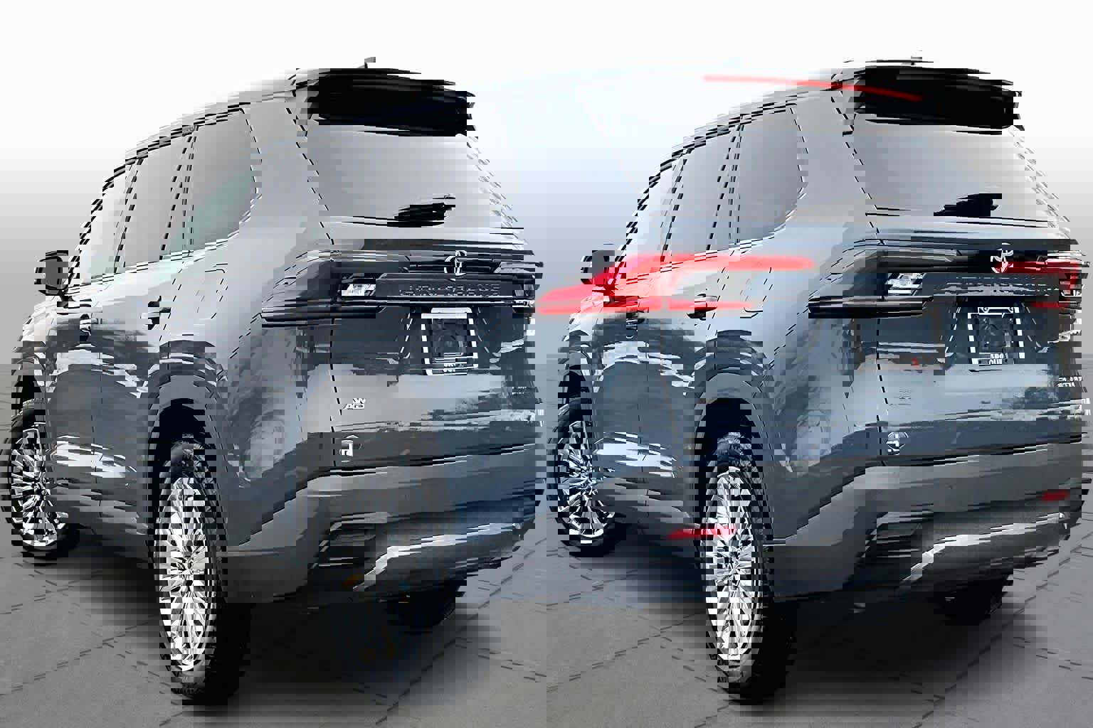 Used 2024 Toyota Grand Highlander Platinum image 11