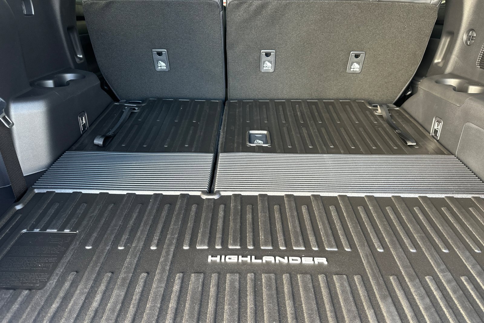 New 2026 Toyota Highlander XLE image 18