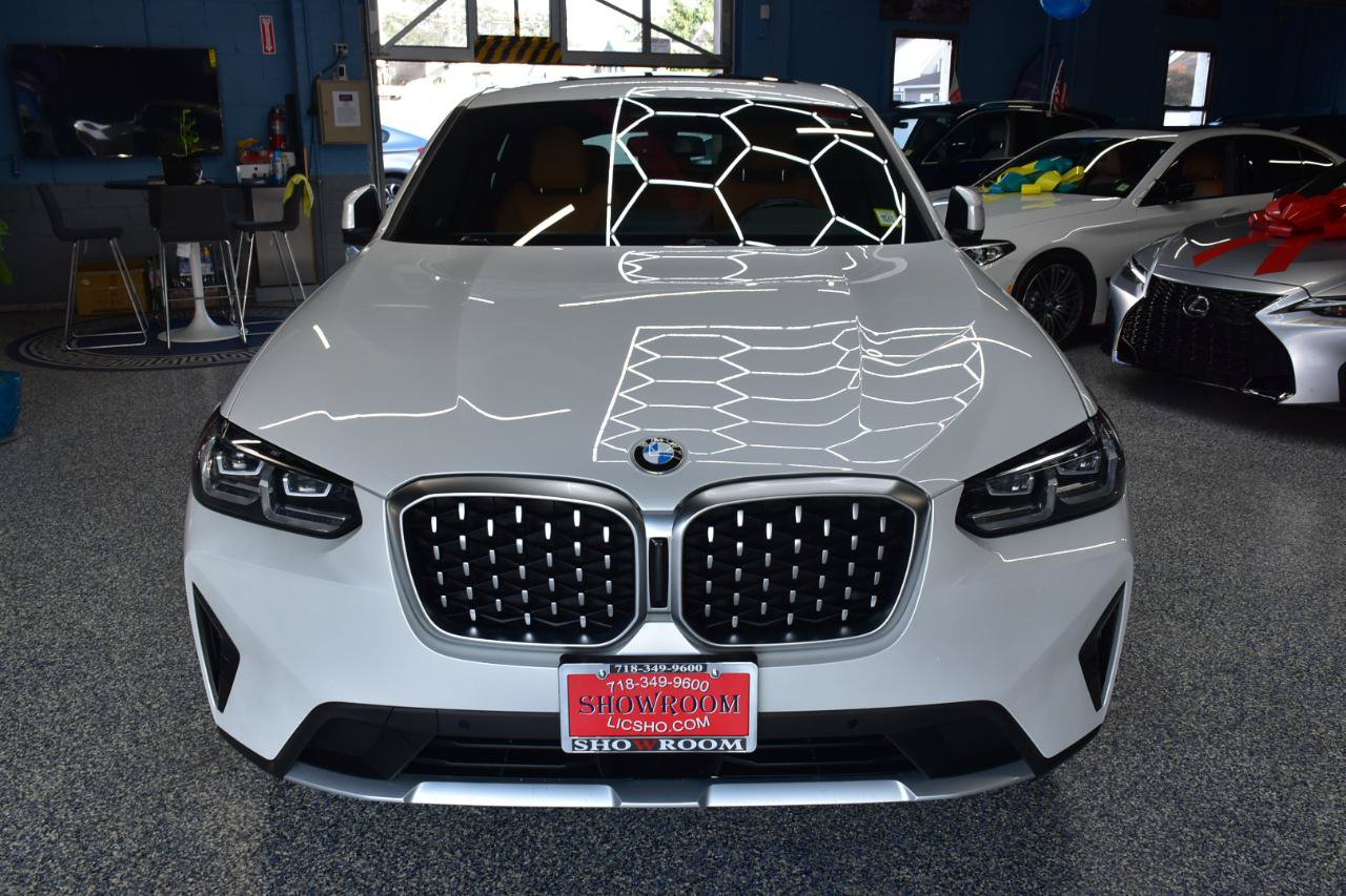 Used 2023 BMW X4 xDrive30i w/ Premium Package AWD/4WD image 14