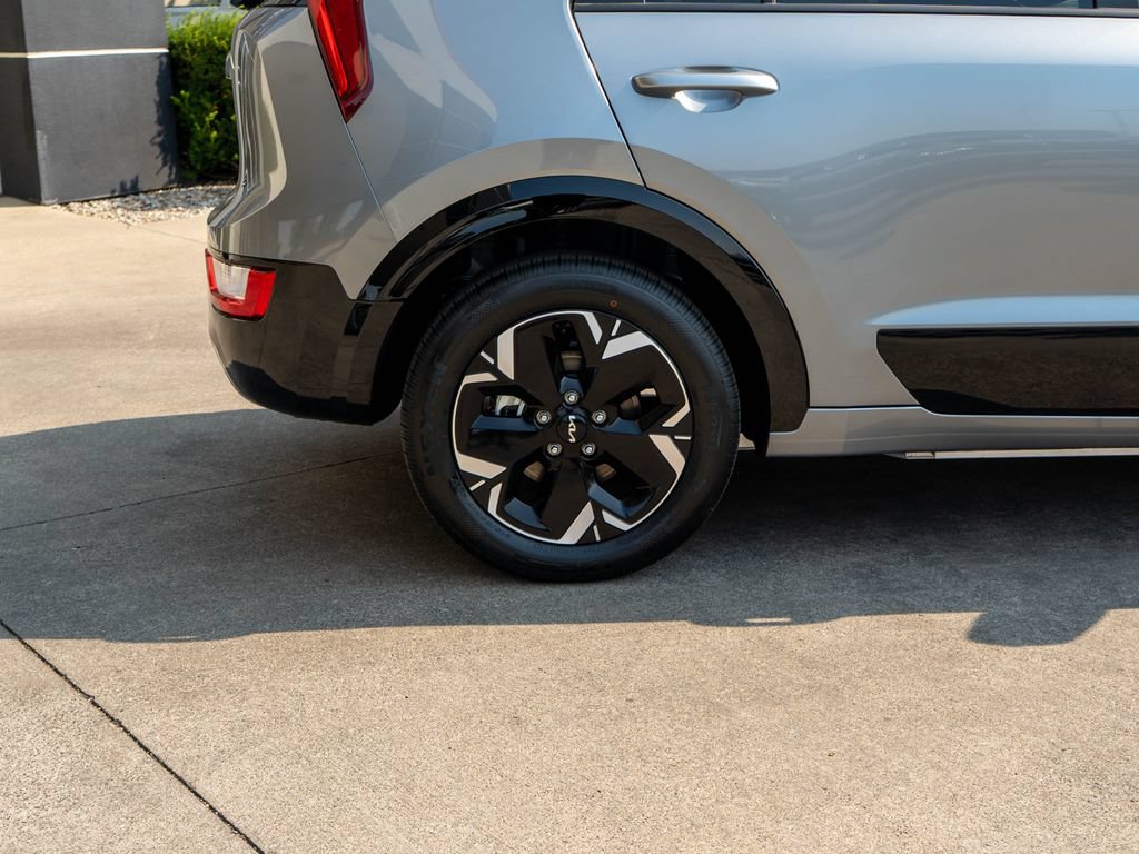 New 2026 Kia Niro Wind w/ Wind Preserve Package FWD image 33