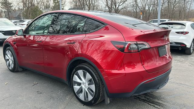 Used 2024 Tesla Model Y Long Range image 8