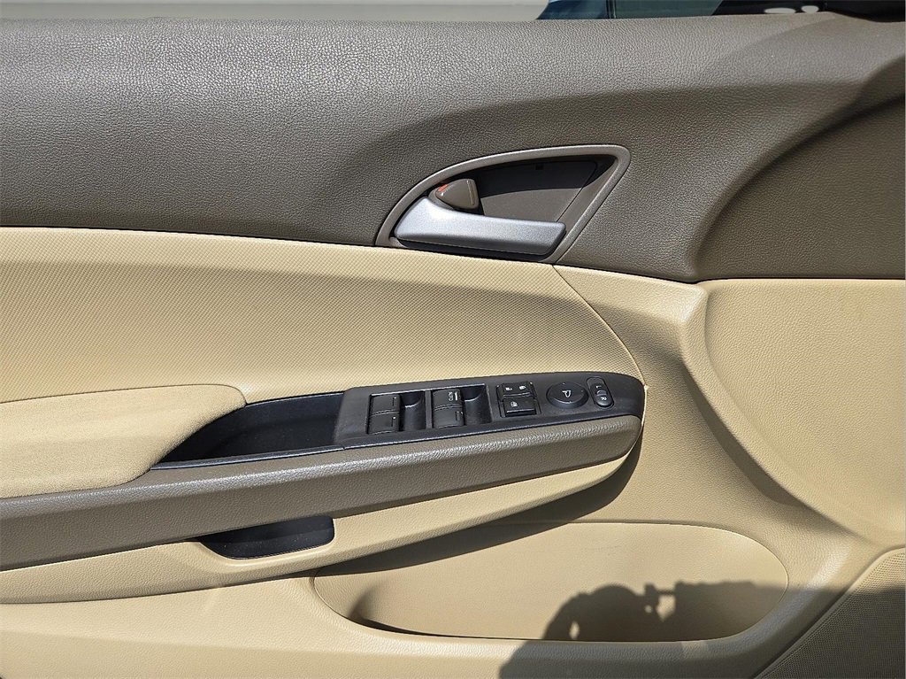 Used 2009 Honda Accord LX image 18