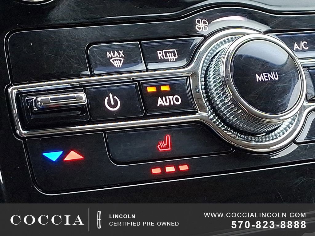 Certified 2021 Lincoln Corsair AWD w/ Equipment Group 101A image 25