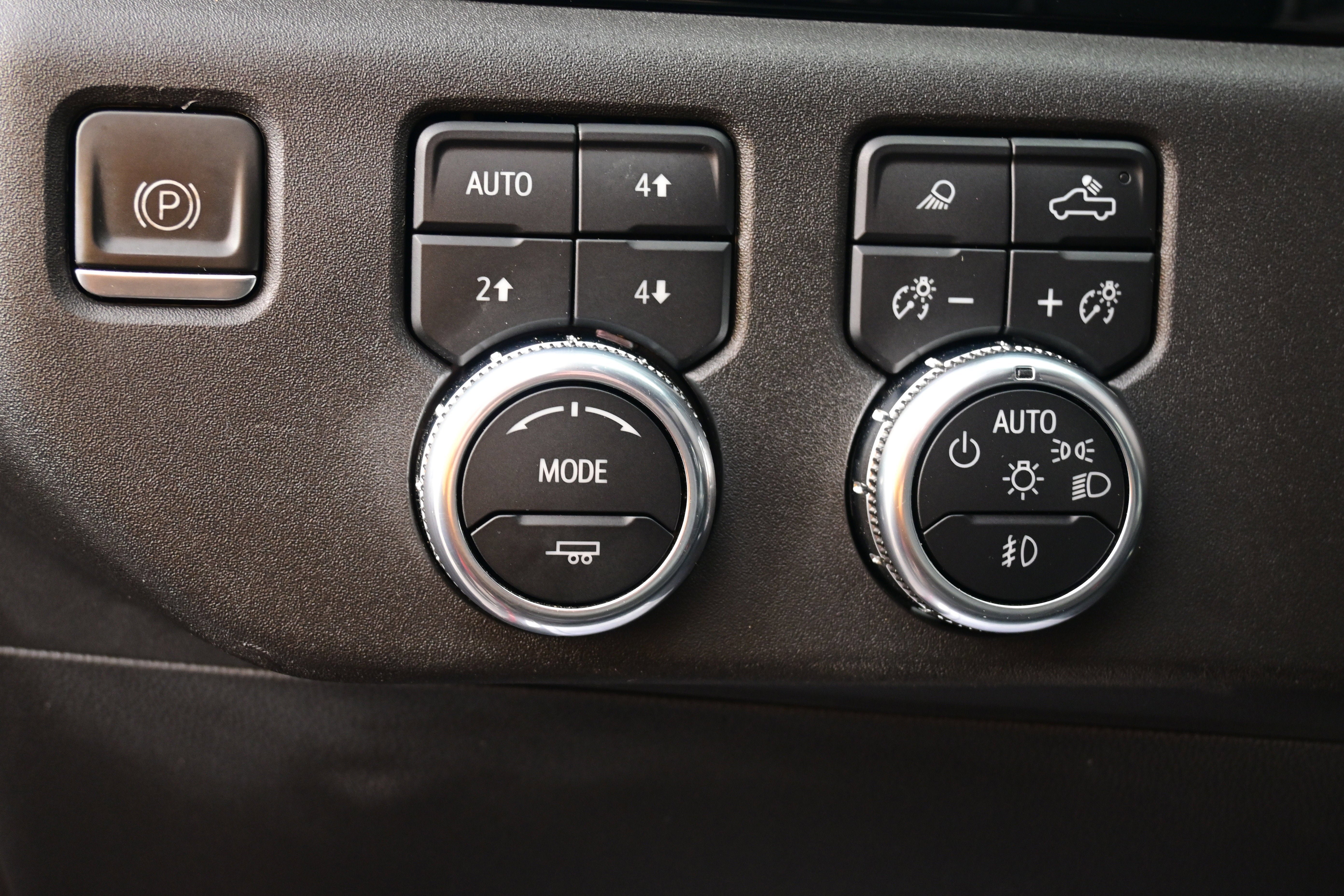Used 2023 GMC Sierra 1500 SLT w/ X31 Off-Road Package image 26