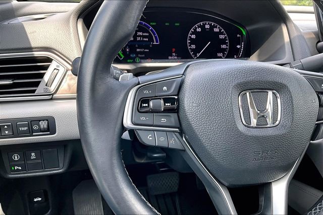 Used 2019 Honda Accord Touring image 11