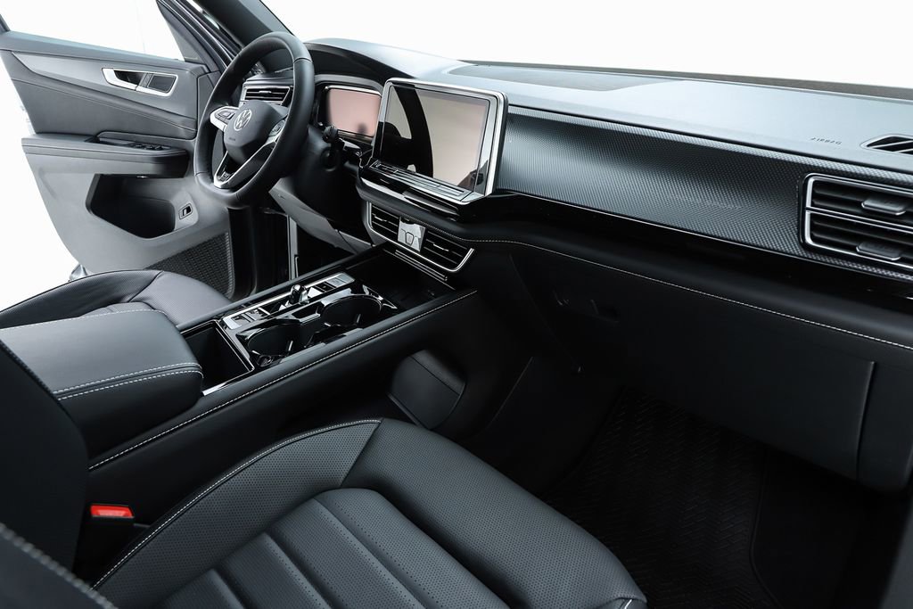 New 2026 Volkswagen Atlas Cross Sport SEL R-Line image 72