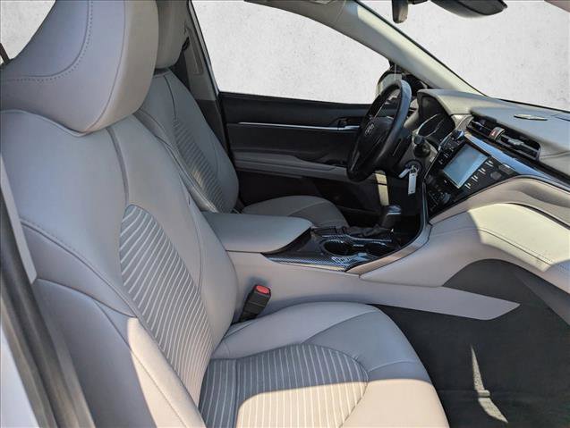 Used 2020 Toyota Camry SE FWD image 27