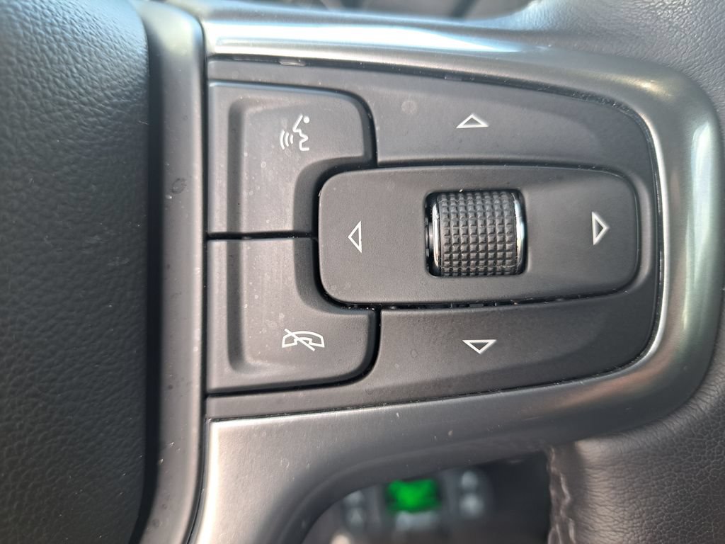 Used 2022 Chevrolet Silverado 1500 LT Trail Boss w/ Bed Protection Package AWD/4WD image 18