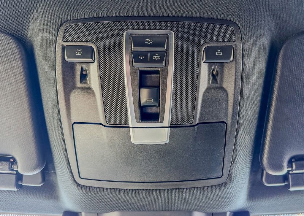 Used 2019 Mercedes-Benz GLS 550 4MATIC image 24