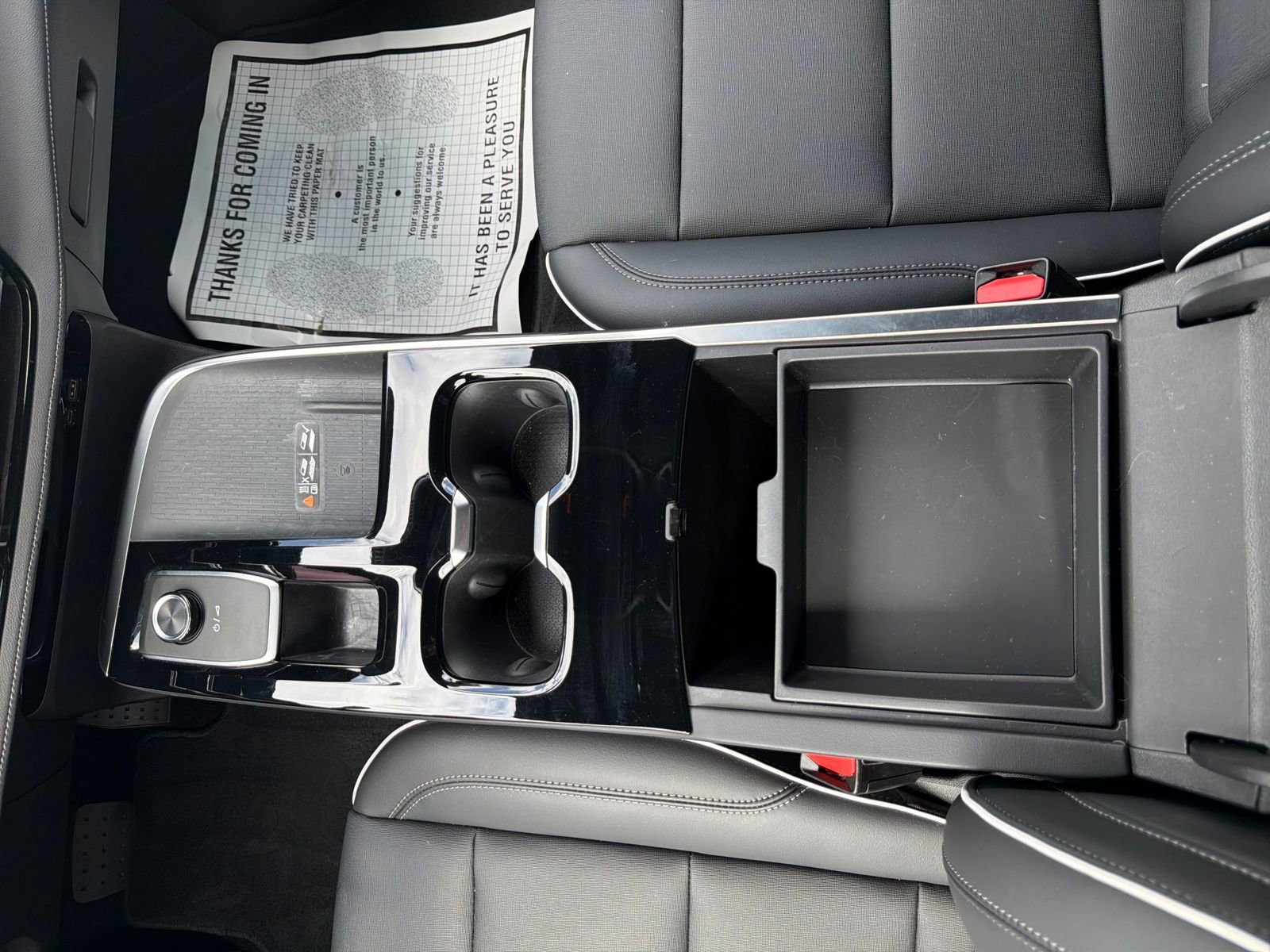 Used 2025 Buick Enclave Preferred image 29