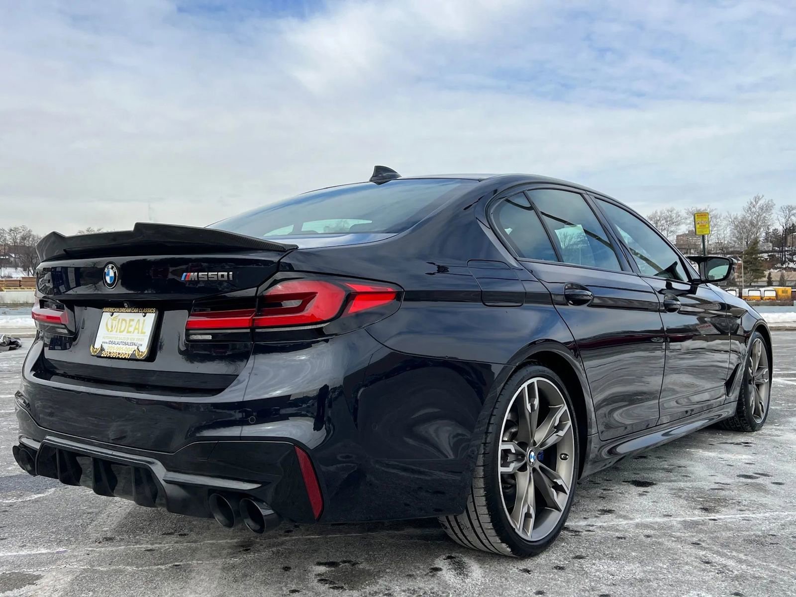 Used 2020 BMW M550i xDrive w/ Premium Package image 6