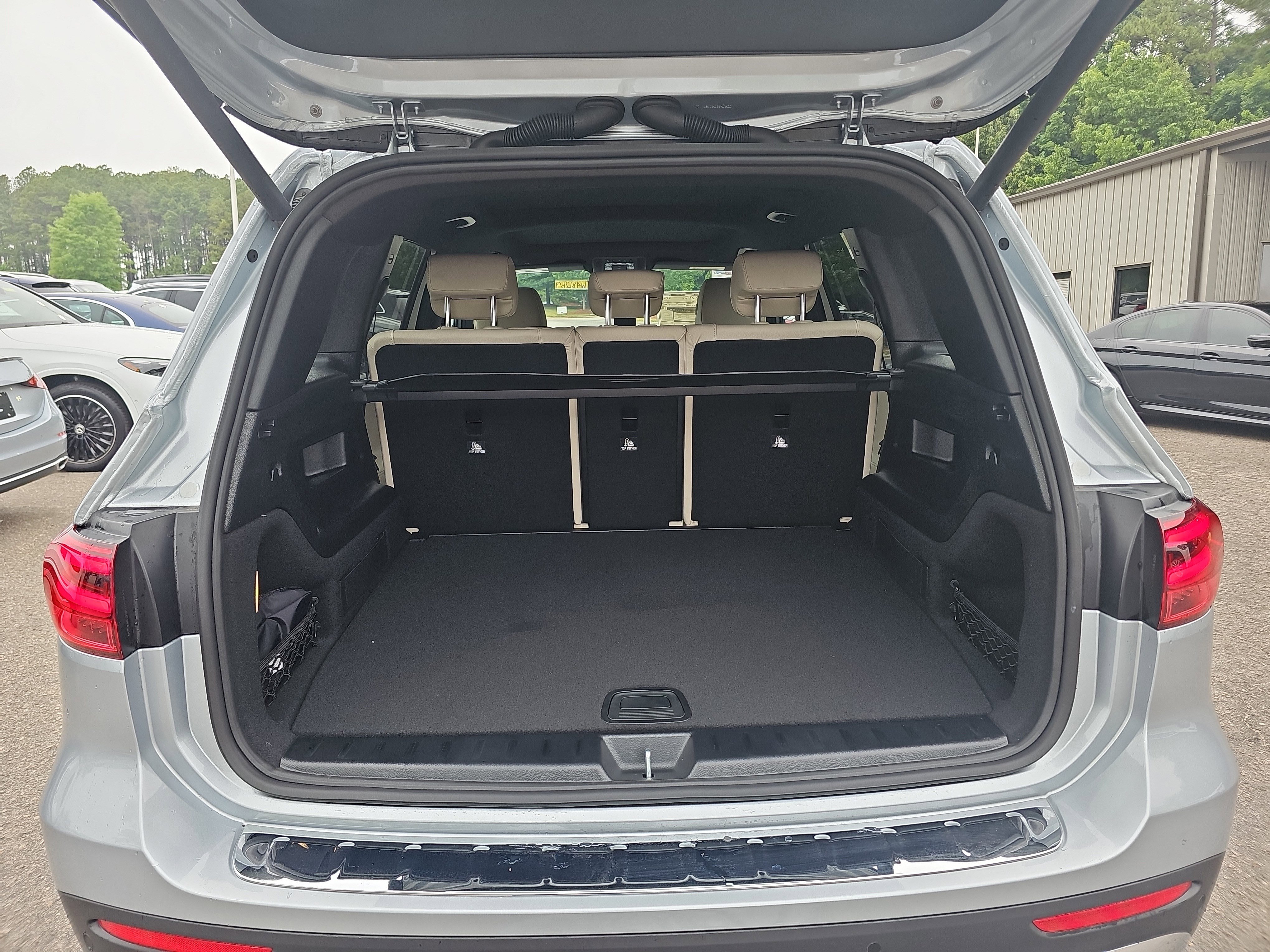 New 2026 Mercedes-Benz GLB 250 4MATIC image 13