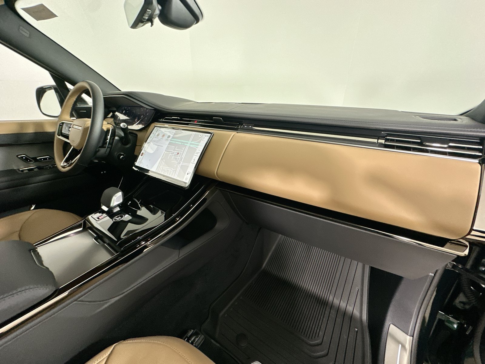 New 2027 Land Rover Range Rover Sport Dynamic SE AWD/4WD image 46