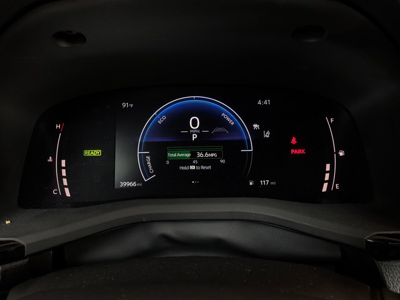 Used 2025 Toyota Camry LE FWD image 39