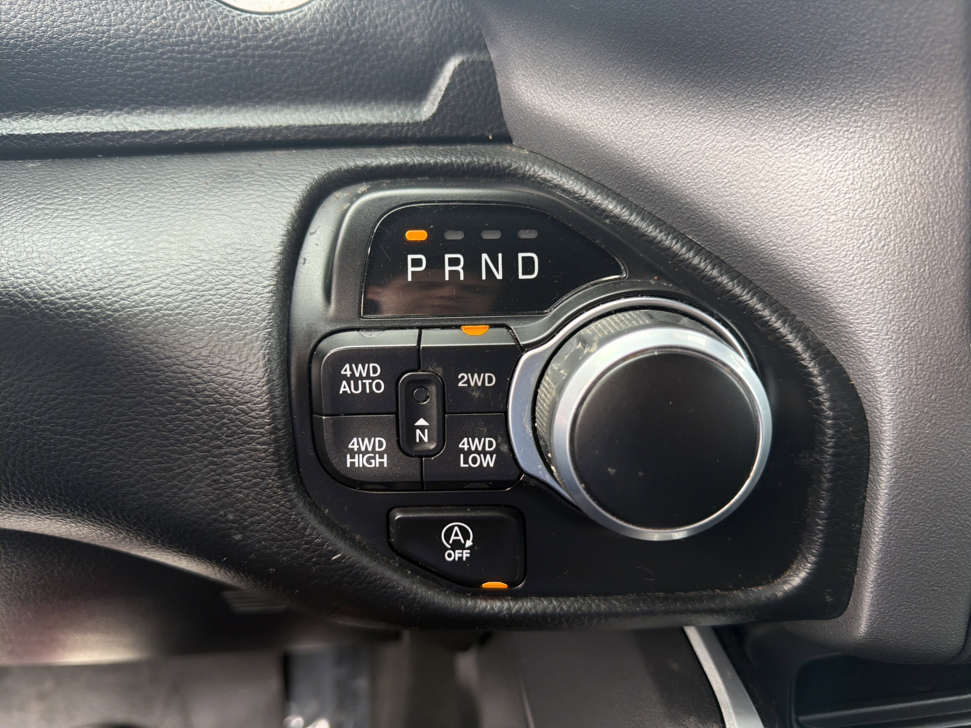 Used 2023 RAM 1500 Big Horn AWD/4WD image 23