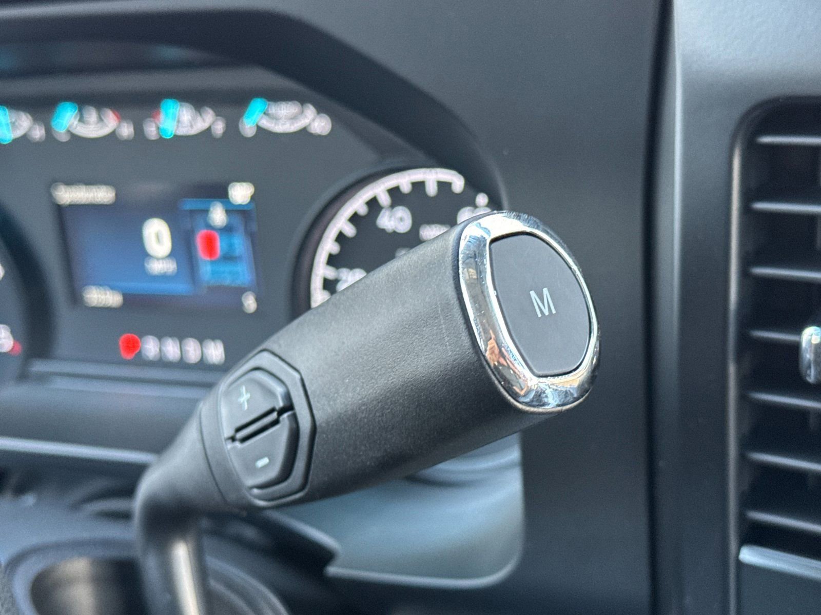 New 2025 Ford F350 XL w/ XL Chrome Package image 21