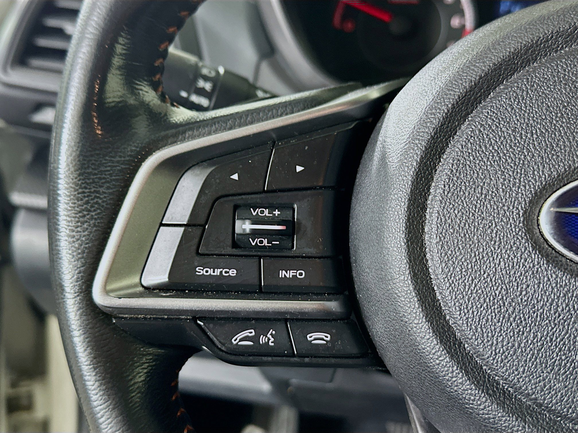 Used 2019 Subaru Crosstrek 2.0i Premium image 16