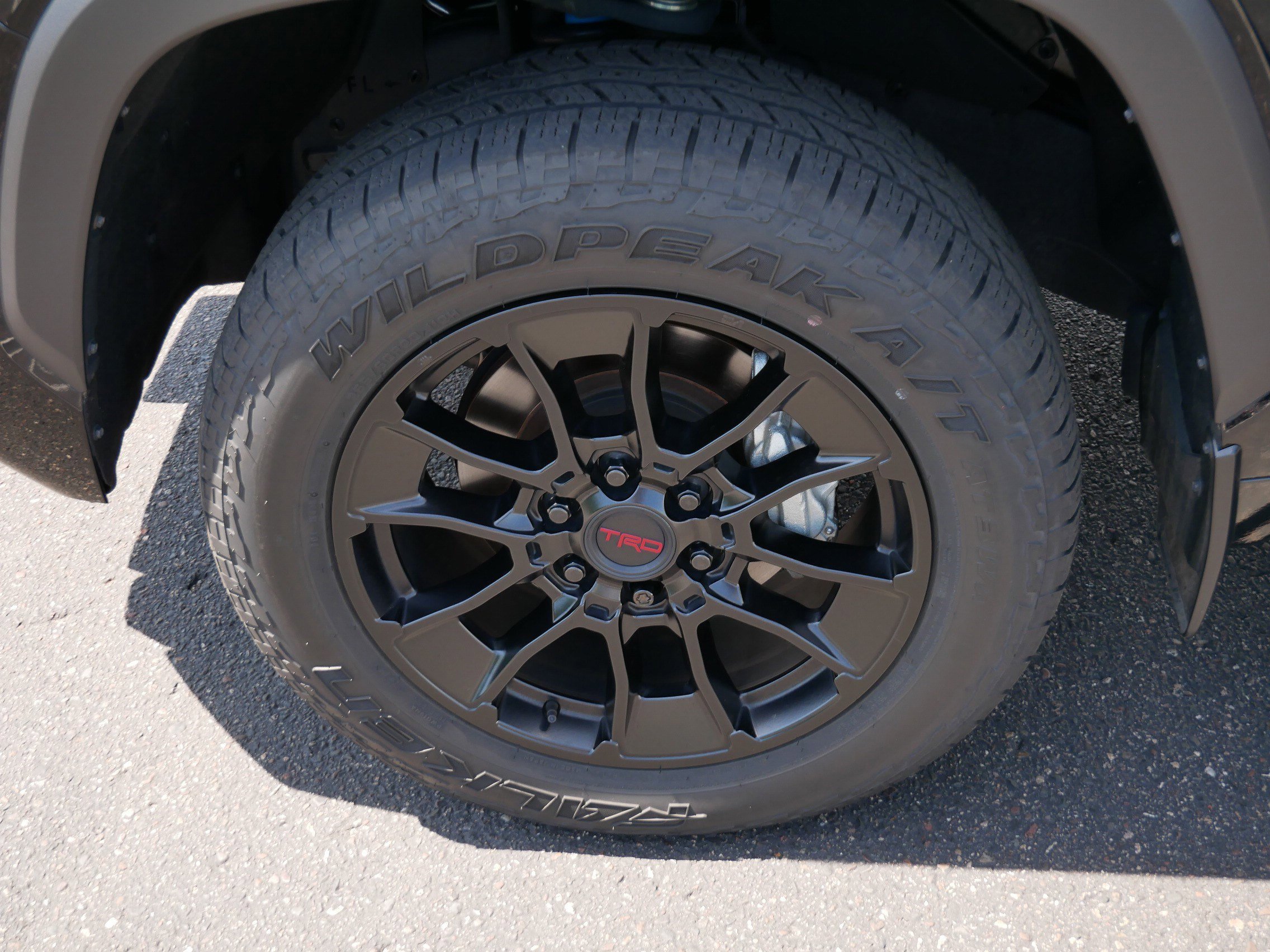 Used 2023 Toyota Tundra Limited w/ TRD Off-Road Package AWD/4WD image 15
