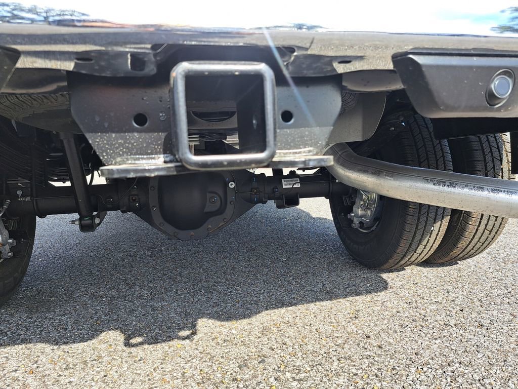 New 2026 RAM 3500 Tradesman AWD/4WD image 28
