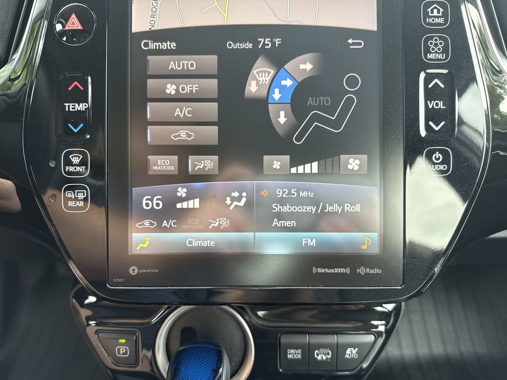 Used 2020 Toyota Prius Prime XLE FWD image 19