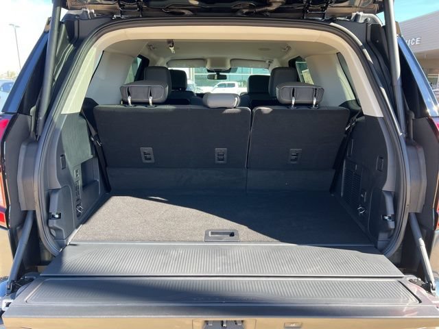 New 2026 Ford Expedition Active RWD image 22