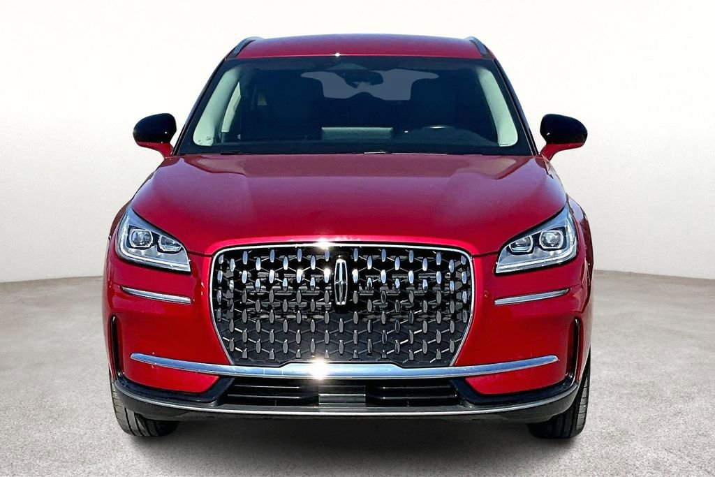 Used 2023 Lincoln Corsair Reserve AWD/4WD image 4